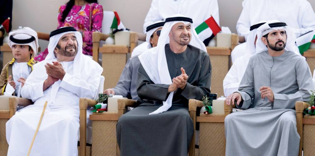  محمد بن زايد متابعاً الفعاليات بحضور منصور بن زايد وحمدان بن محمد وسيف بن محمد 