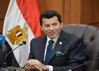 وزير الرياضة: هناك شخص في فرنسا وراء هروب لاعبينا إلى الخارج