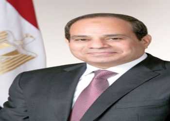 السيسي يتوسط صورة تذكارية مع المشاركين في اجتماعات مجموعة البنك الإفريقي للتنمية