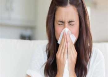 هل تسبب المروحة “نزلات البرد”؟.. هيئة الدواء تحسم الجدل الشائع