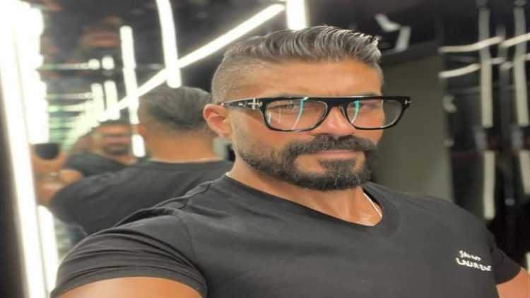 خالد سليم يكشف عن سبب تفكيره بالاعتزال: “أنا حسابي مكانش فيه غير 20 ألف جنيه”