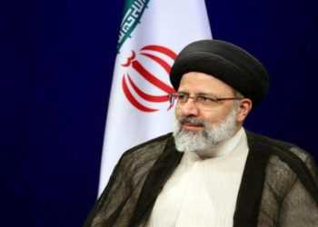 الرئيس الإيراني يطالب السويد بتسليم المسيئين للقرآن الكريم ليد العدالة