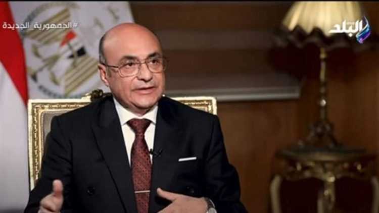 وزير العدل يستقبـل وفد فيتنامي ومسئولي البنك الدولي