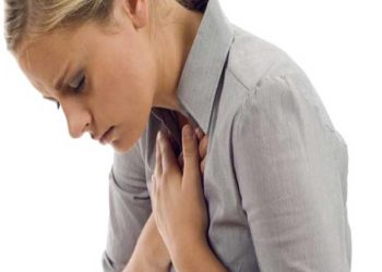 انقذ حياتك والآخرين.. 8 علامات تخبرك بـ أزمة قلبية على وشك الحدوث