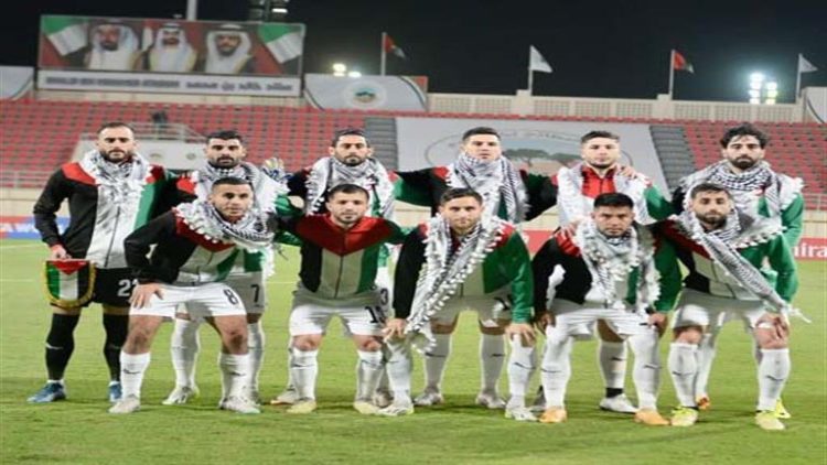 “نددوا بمجازر إسرائيل”..  كيف ظهر لاعبو منتخب فلسطين في مباراتهم أمام لبنان؟ (صور وفيديو)