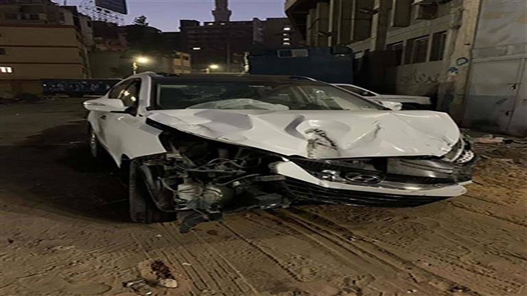 طليقة شريف منير تنجو من حادث سير (صور وفيديو)