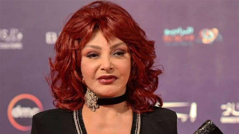 نبيلة عبيد ترقص على موسيقى فيلم “الراقصة والسياسي” في عيد ميلادها- فيديو