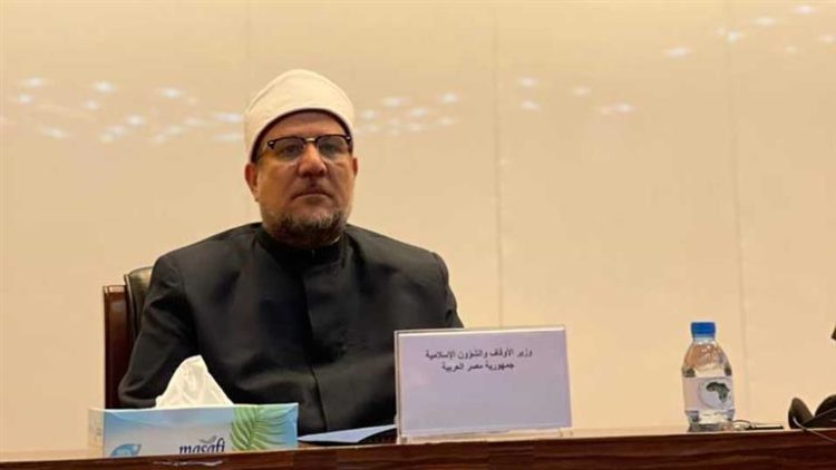 وزير الأوقاف يثمن توجيهات الرئيس السيسي بشأن برامج الحماية الاجتماعية