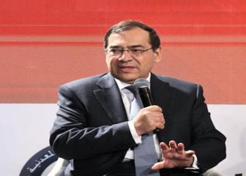 وزير البترول: نعمل مع شركة شيفرون على تسريع تنمية حقل غاز نرجس
