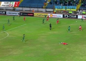 “فقدان للوعي”.. إصابة مروعة للاعب مودرن فيوتشر أثناء مباراة الاتحاد بالدوري (فيديو)