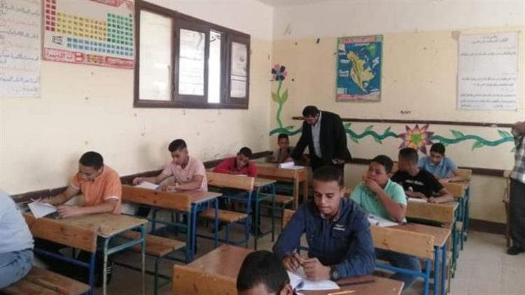 11 شكلا للأسئلة.. ما مواصفات امتحان مادة الكيمياء لـ”أولى وثانية الثانوي”؟