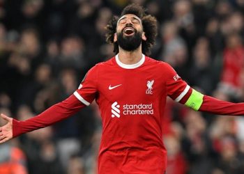 أول لاعب.. صلاح يواصل تحقيق الأرقام التاريخية في الدوري الإنجليزي