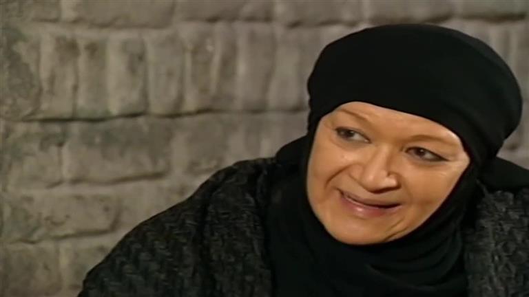 تجهز “كحك العيد”.. صورة نادرة للنجمة هدى سلطان