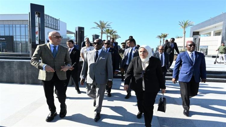 22 صورة لزيارة وزير الإسكان لمدينة العلمين الجديدة