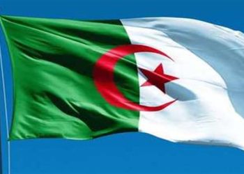 الجزائر تسحب سفيرها من فرنسا عقب اعتراف باريس بمخطط المغرب للصحراء الغربية