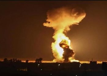 اسشتهاد 8 فلسطينيين في قصف إسرائيلي قرب مخيم المغازي وسط قطاع غزة