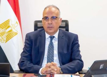 وزير الري يوجه بدراسة تغليظ غرامات تبديد المياه