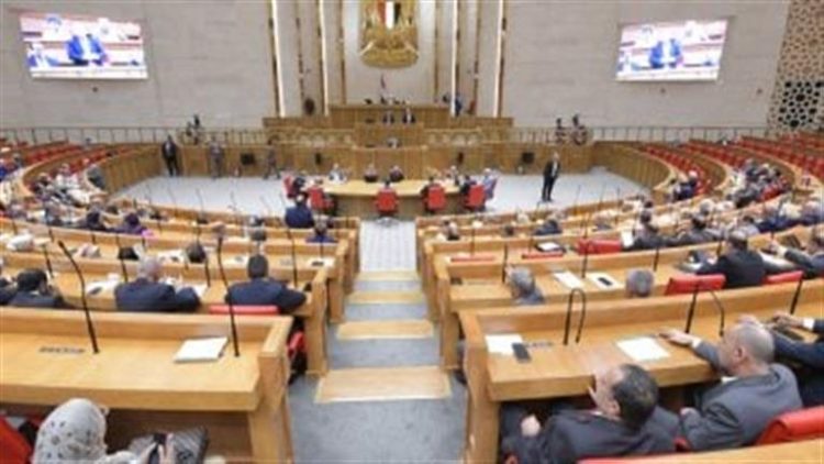 برلماني يكشف حقيقة وصول التهرب الضريبي إلى 800 مليار جنيه سنويًّا