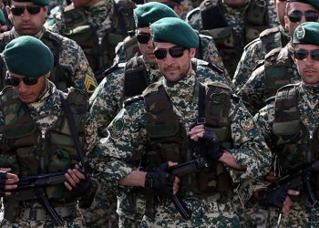 الحرس الثوري الإيراني يتوعد إسرائيل بانتقام “ساحق” لتفجيرات لبنان