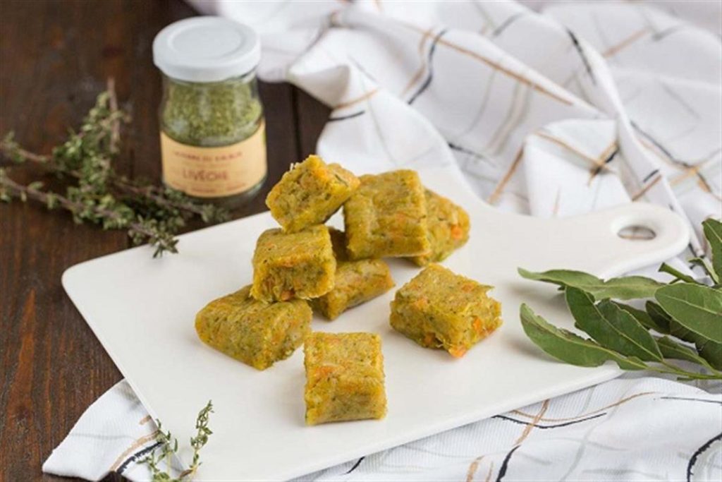 ما تأثير الإفراط في إضافة مكعبات المرق على الأطعمة ؟ .. مفاجأة