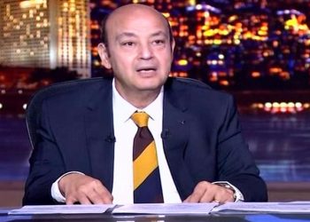 عمرو أديب يكشف السبب وراء تغيير موعد برنامج “الحكاية”.. ماعلاقة أنغام؟