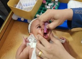 اليونيسف: حملة تطعيم الجرعة الثانية لشلل الأطفال تتواصل بشمالى غزة