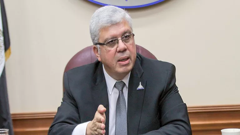 وزير التعليم العالي: 124 ألف طالب وافد يدرسون بالجامعات المصرية