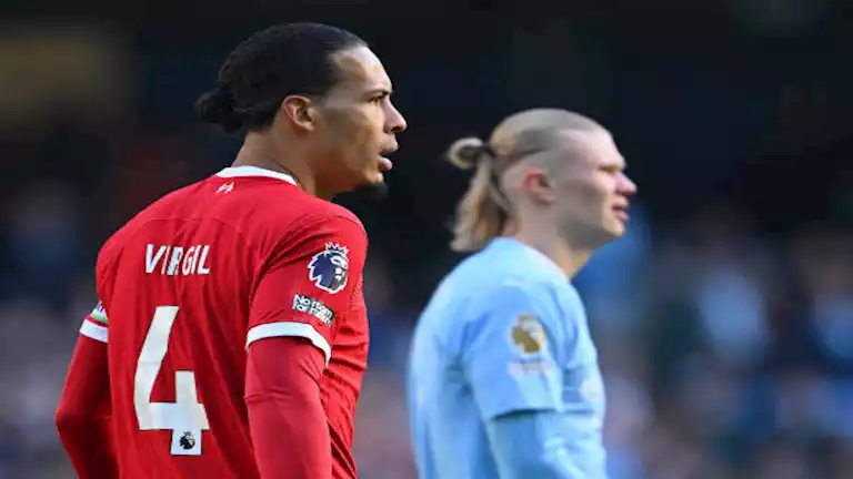 تفاصيل عرض ليفربول لتجديد عقد فيرجيل فان دايك