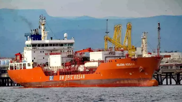 تداول 21 ألف طن و963 شاحنة بضائع عامة ومتنوعة بموانئ البحر الأحمر