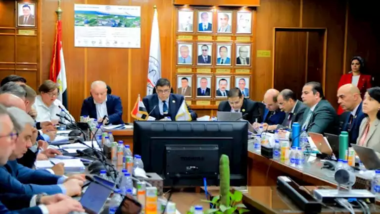 التحديات وخطة العمل.. اجتماع رفيع المستوى يعزز تقدم الأعمال بمشروع “الضبعة” النووية