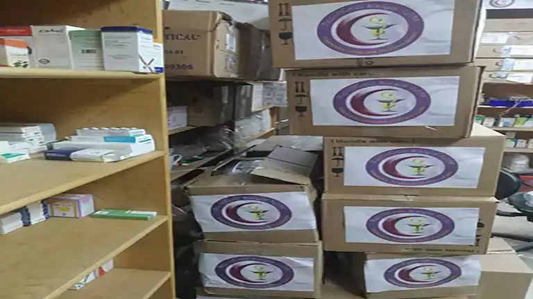 “صيادلة الإسكندرية” توفر 4 آلاف عبوة دواء مجانا لدعم 7 قوافل طبية -صور