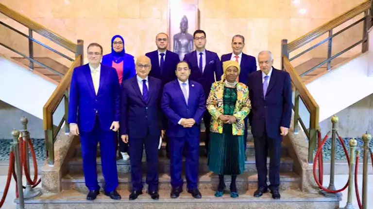 رئيس “التنظيم والإدارة” يستقبل المقررة الخاصة بمصر في اللجنة الأفريقية لحقوق الإنسان