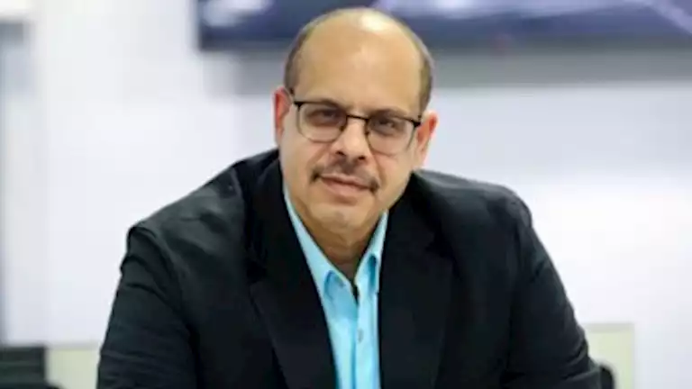 أكرم القصاص: الصحافة تواجه تحديا مركبا ونحتاج إلى التفاوض مع مواقع السوشيال