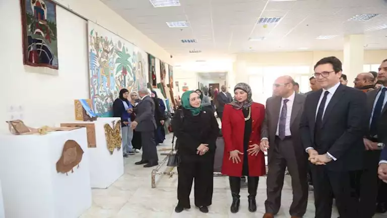 وزير الثقافة ومحافظ الجيزة يفتتحان “قصر الإبداع الفني” بأكتوبر بعد تطويره