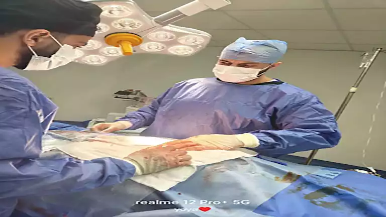 إجراء 28 جراحة في يومين بمستشفى النجيلة بمطروح للقضاء على قوائم الانتظار – صور