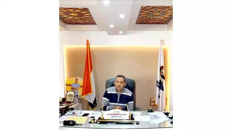 رئيس مدينة الأقصر يعقد اجتماعًا لمتابعة برنامج احتفالية العيد القومي للمحافظة