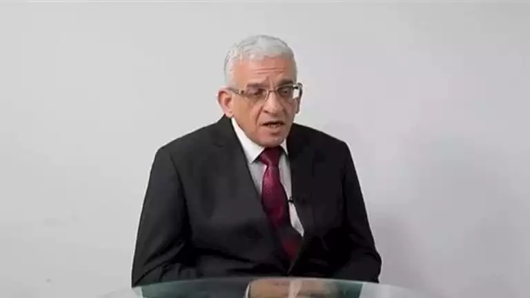 غذاء وليست دواء.. أستاذ تغذية يوضح أنواع المكملات الدهنية والنباتية واستخدامات “الكافيين”