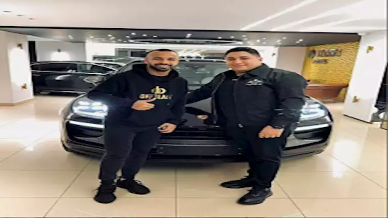 10 صور وأبرز المعلومات عن سيارات 5 لاعبين بالنادي الأهلي