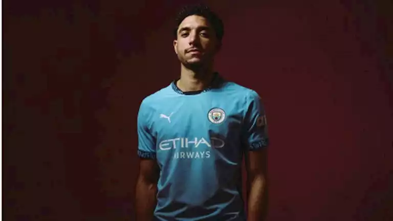 أول تعليق لعمر مرموش بعد انتقاله إلى مانشستر سيتي