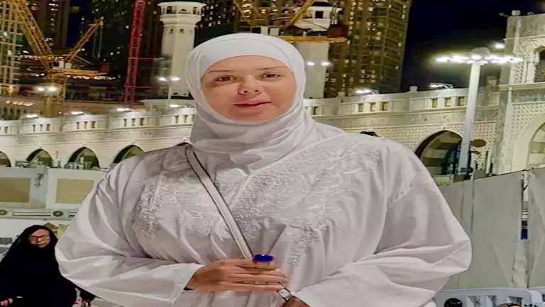 “أول مرة..الحمد لله حتى ترضى”.. إيمي سالم تؤدي مناسك العمرة
