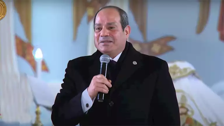 الرئيس السيسي: أتعامل مع كافة الأمور بشرف وأمانة ونزاهة كبيرة