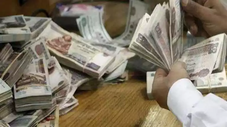 بعد رفع الحد الأدنى للأجور.. كم سيتقاضى العاملون في القطاع الخاص من الـ 7 آلاف؟