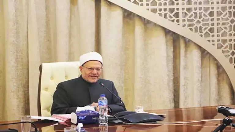 شوقي علام يوضح حالات إباحة الفطر في رمضان