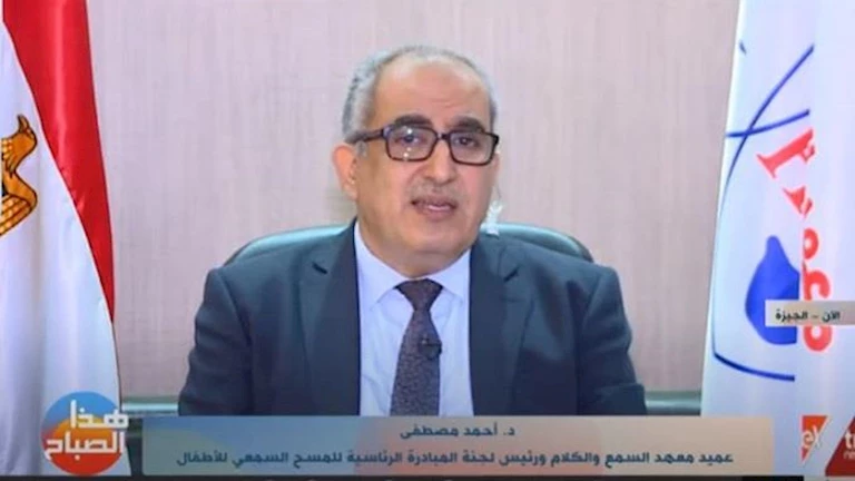 رئيس التأمين الصحي يتفقد مستشفى مدينة نصر.. ويوجه بإعادة تأهيل معمل التحاليل الطبية