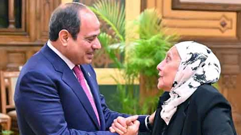 وزيرة التضامن للرئيس: ستبقى دائما في قلب دعاء كل أم مصرية