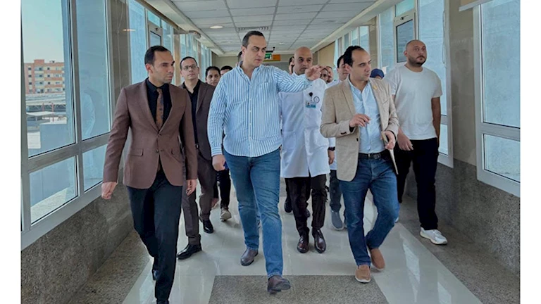 رئيس هيئة الرعاية الصحية يتابع خطة التأمين الطبي لاحتفالات عيد الفطر بإقليم القناة -صور