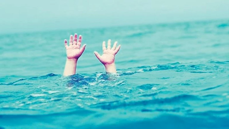 غرق طفل في نهر النيل بالمنيا أثناء الاستحمام