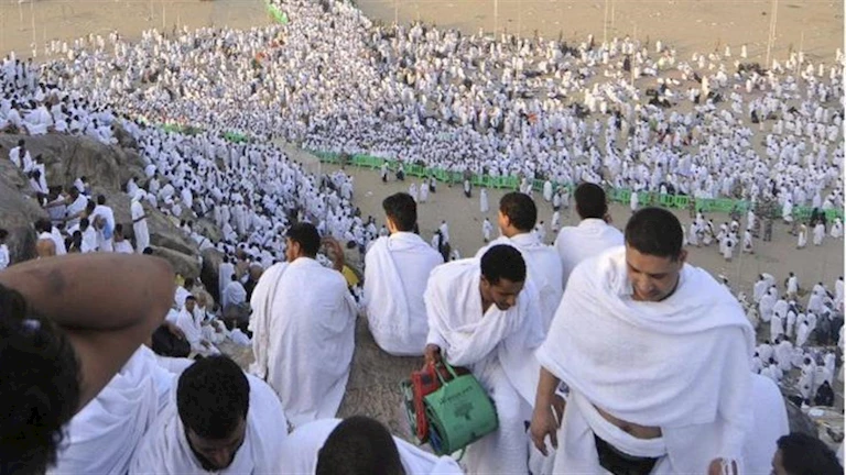 بيان عاجل من “السياحة” بشأن موسم حج 2025