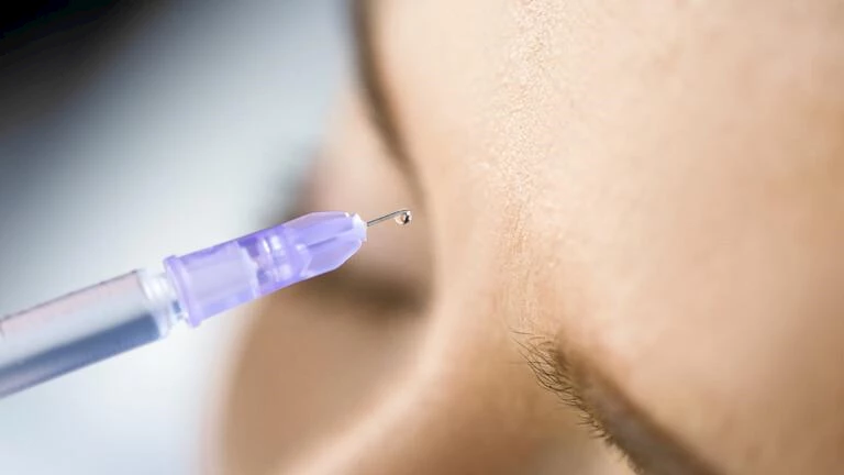 الطبيب الشرعي في قضية “عروس التجمع”: توفيت نتيجة خطأ في حقن “الفيلر”