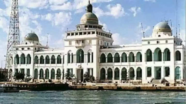 نجاح جديد لقناة السويس.. انضمام 4 قاطرات حديثة لخدمة الملاحة العالمية